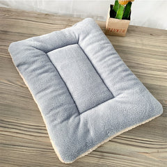 Winter Pet Warming Sleeping Pad
